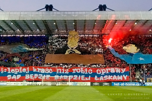 wisla-pyro-21 Rough translation: It's better to steal than to do choreos. The judge will be more lenient
